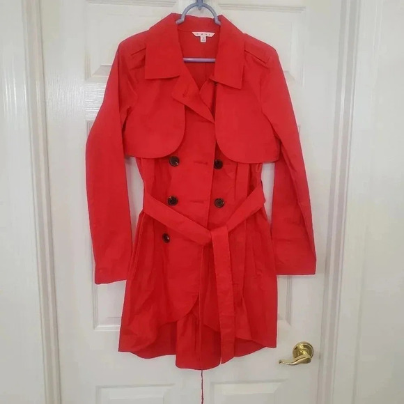 CAbi Style 334 Red Convertible Trench Coat - Picture 4 of 6